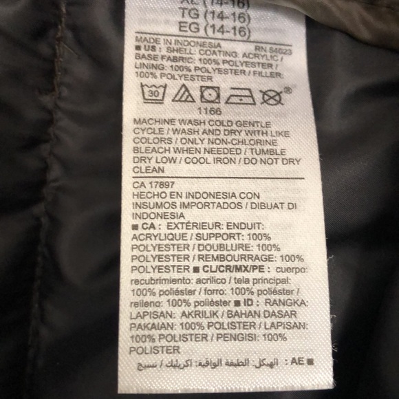 Old Navy Boy’s Lightweight Puffer Jacket - Picture 4 of 5